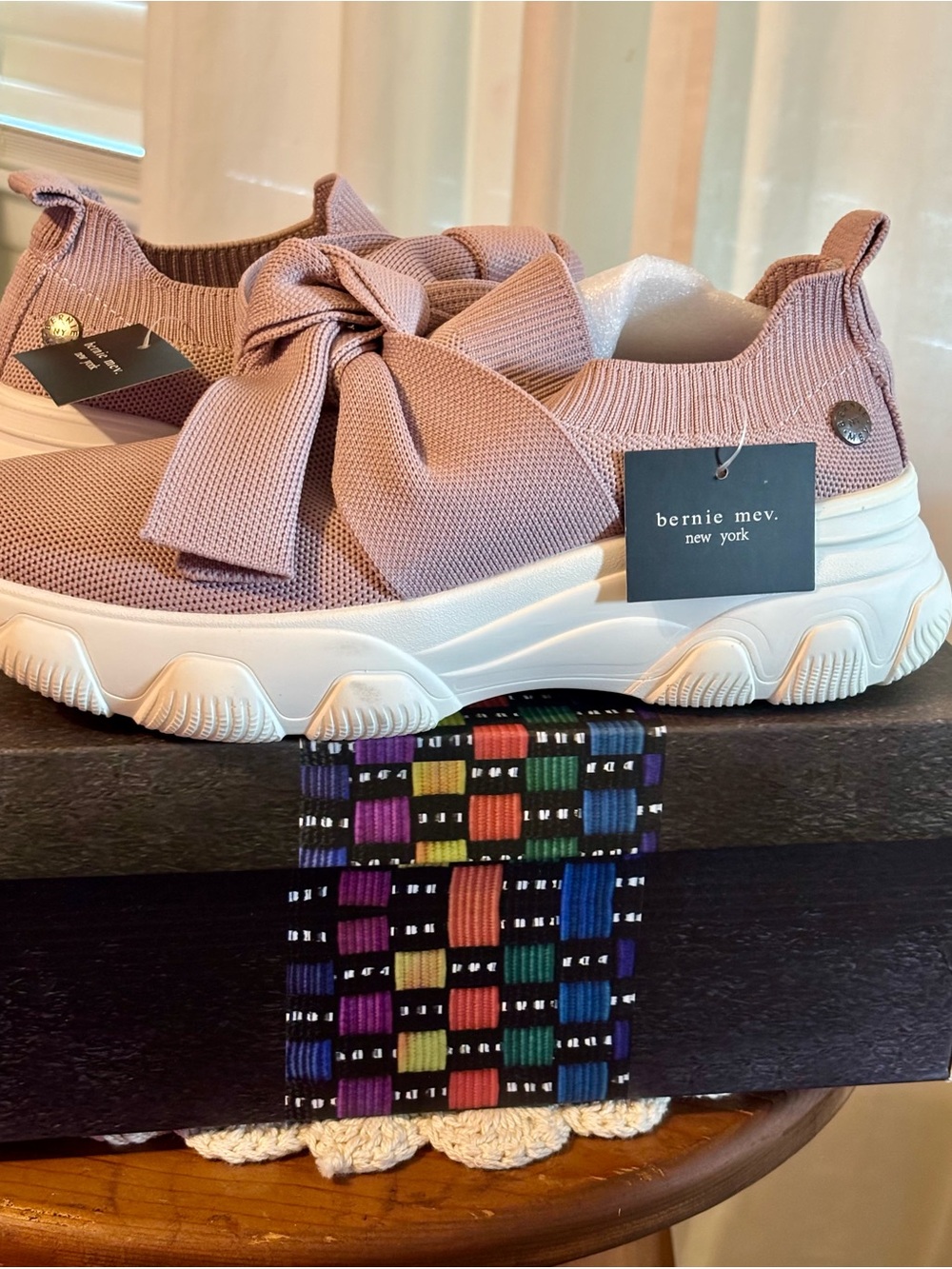 bernie mev. Blush Knit Slip-On Sneakers with Bow